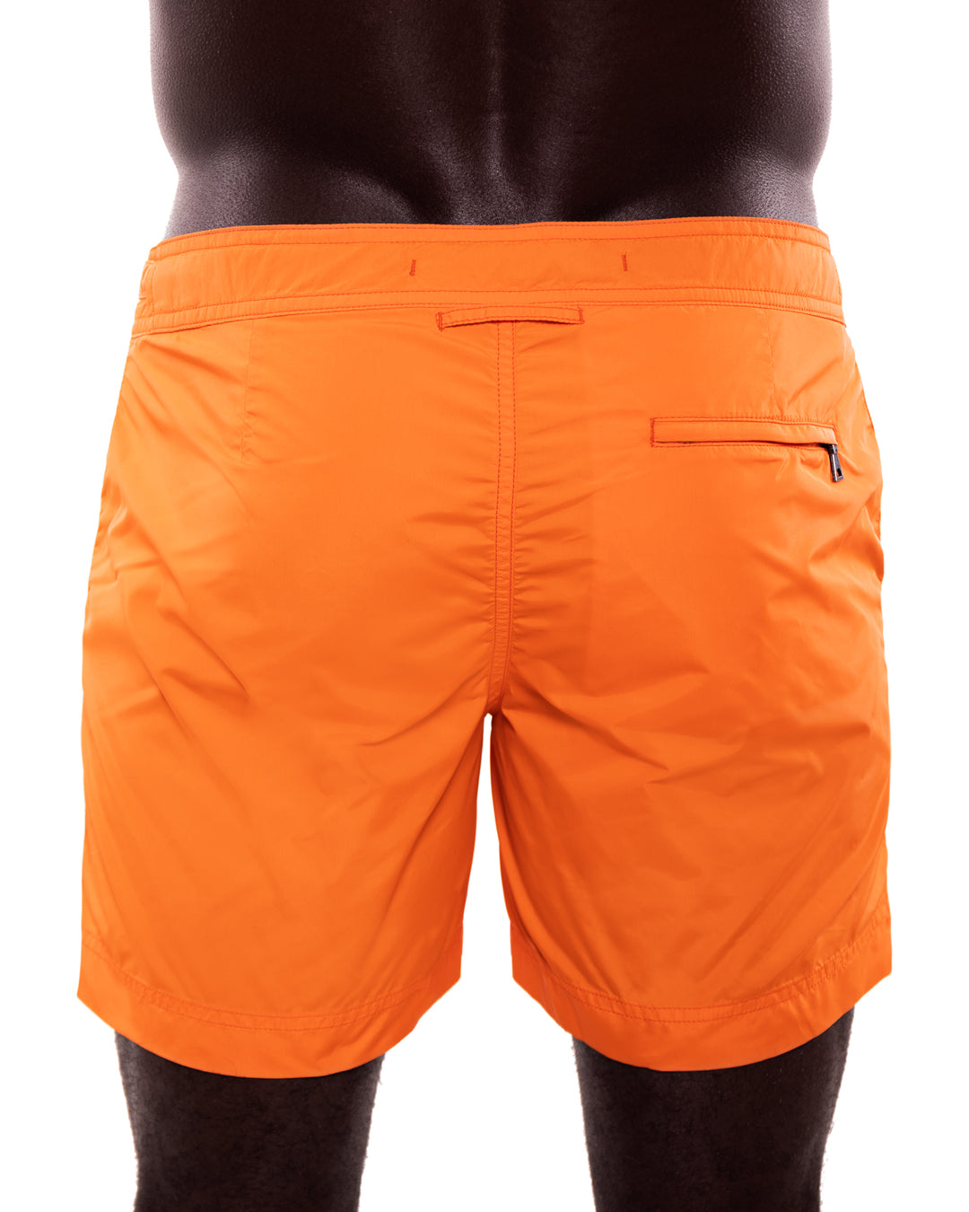 Sunrise
Cut in our signature Elvio silhouette, these hybrid swim shorts are made from quick drying breathable shell.




An elevated take on the classic swim shorts, they fswim shorts